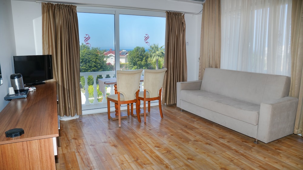 Sempati Hotel 24/44