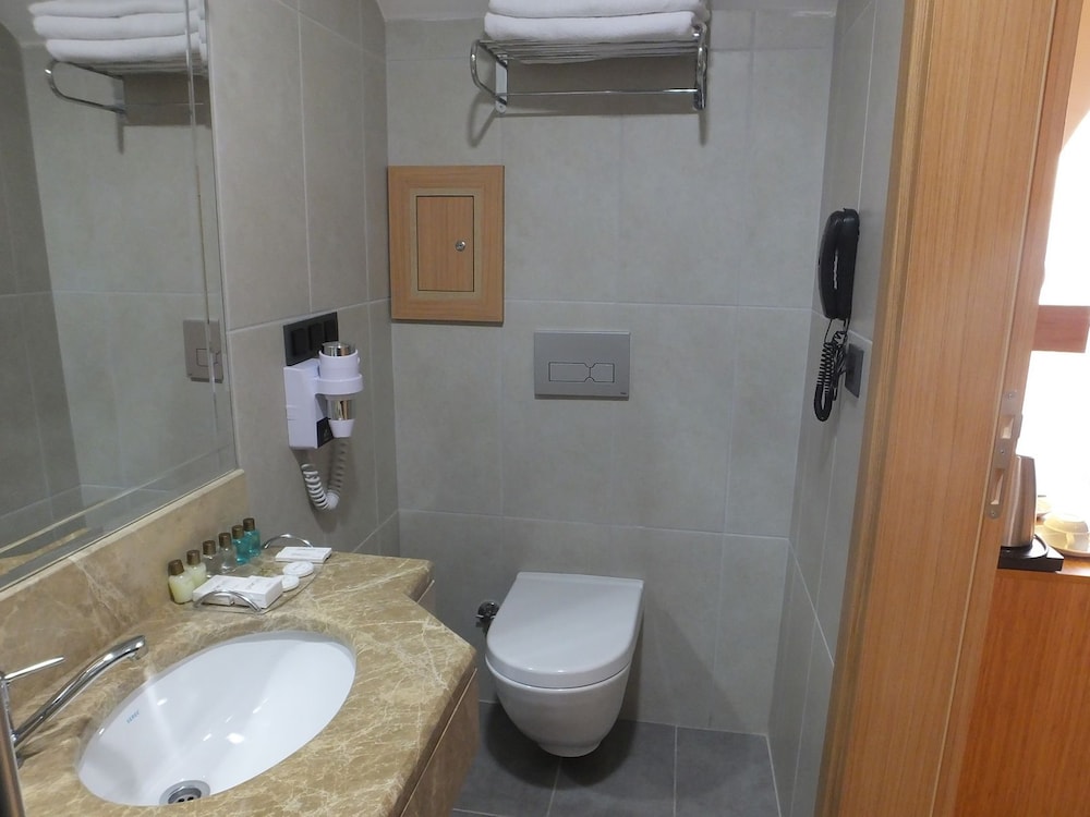 Cinarpark Otel 41/43