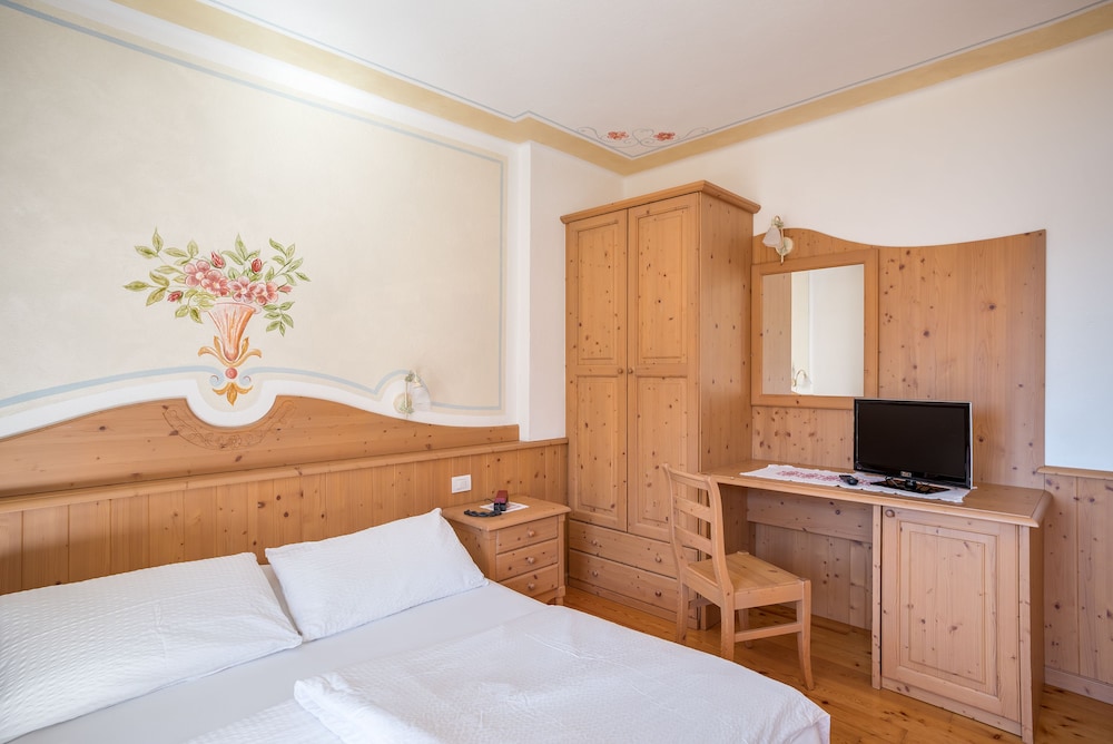 Hotel Londra 12/40