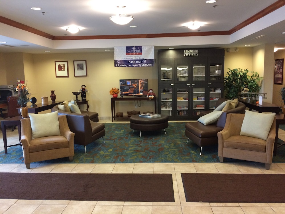 Candlewood Suites Watertown-Fort Drum 42/68