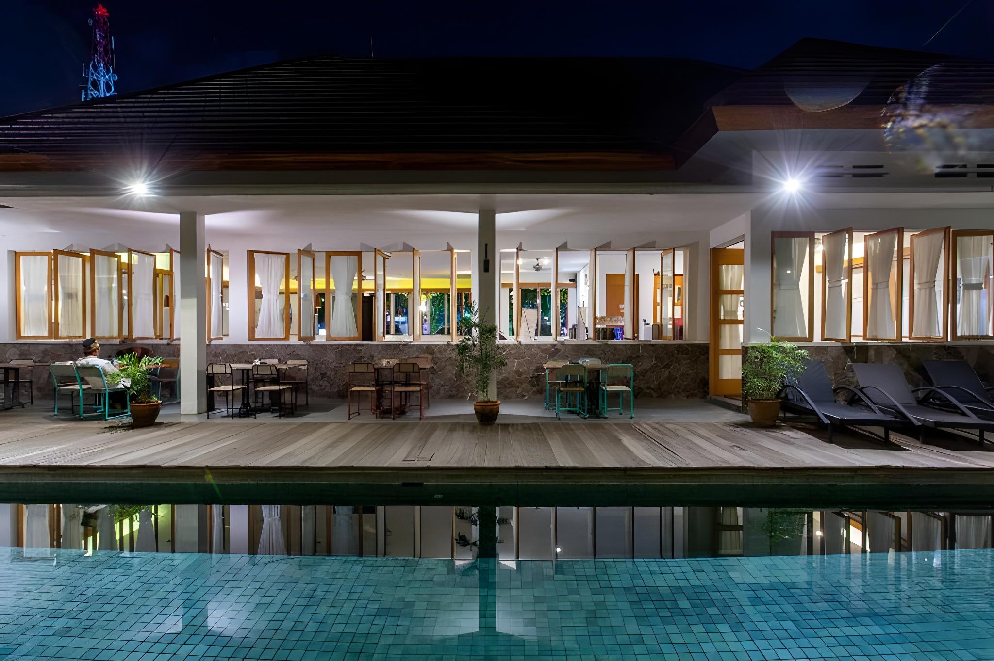 Hotel Blambangan 23/46