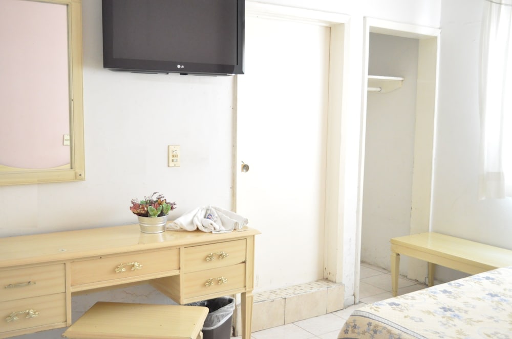 Hotel San Carlos 23/29