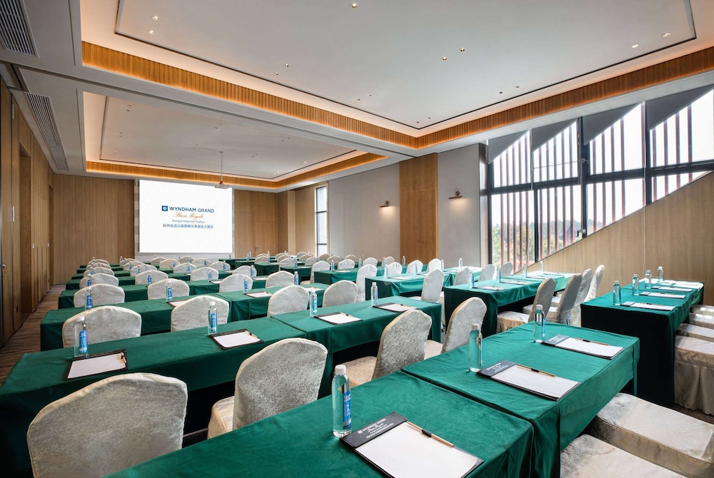 Wyndham Grand Plaza Royale Xiangai Mountain Fuzhou 24/33