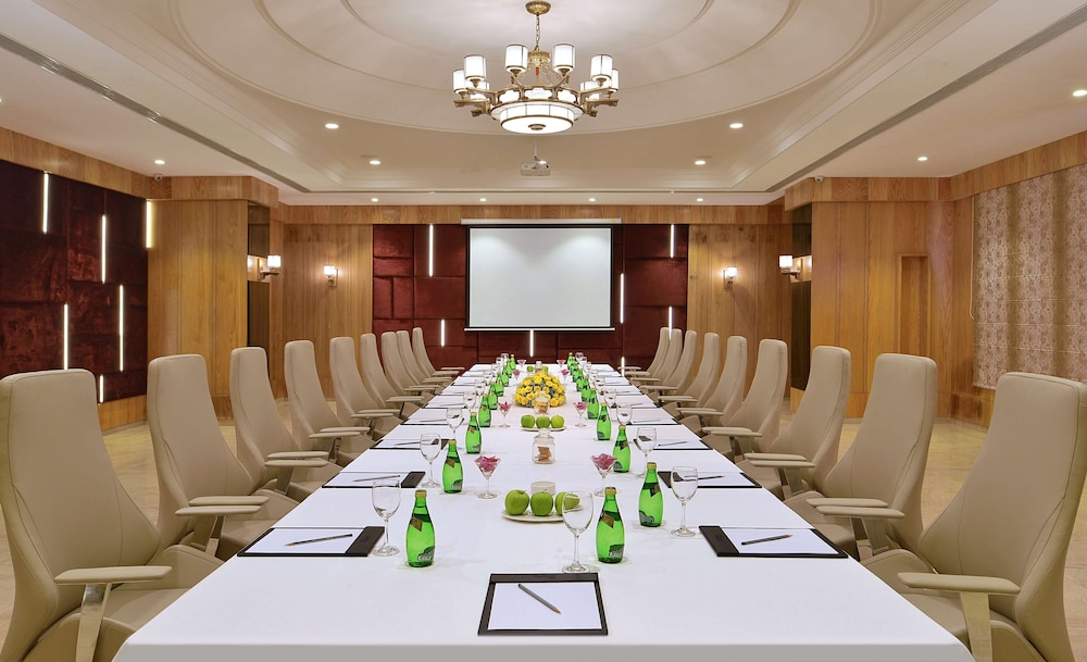 Radisson Chandigarh Zirakpur 56/64