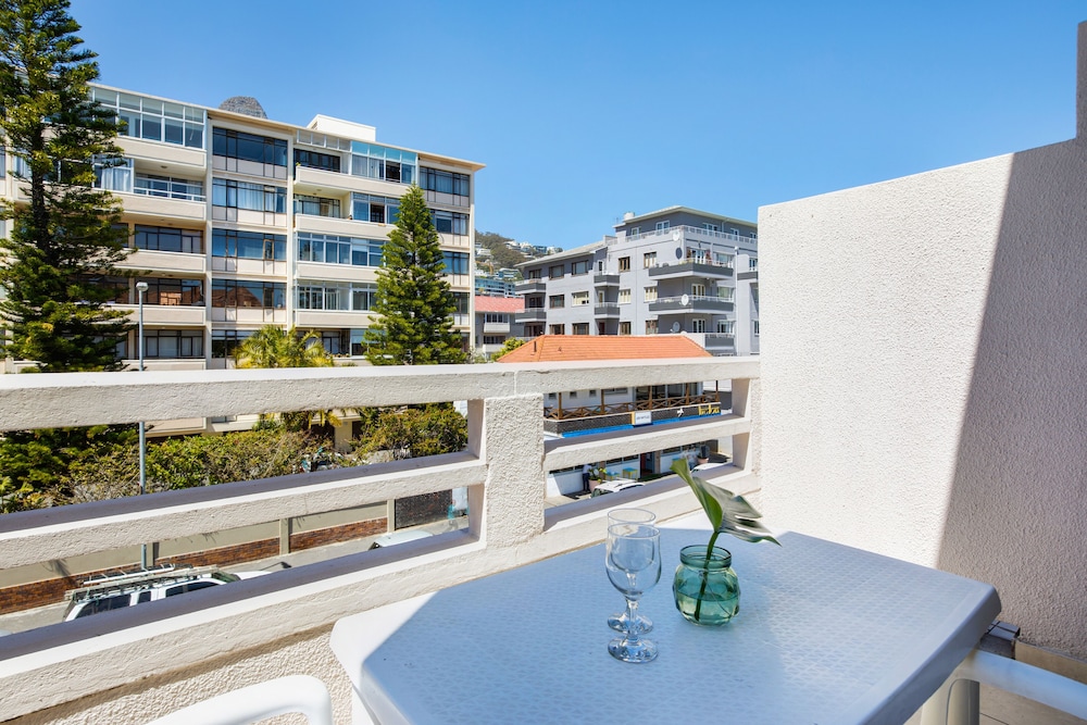 The Amalfi Hotel 31/33