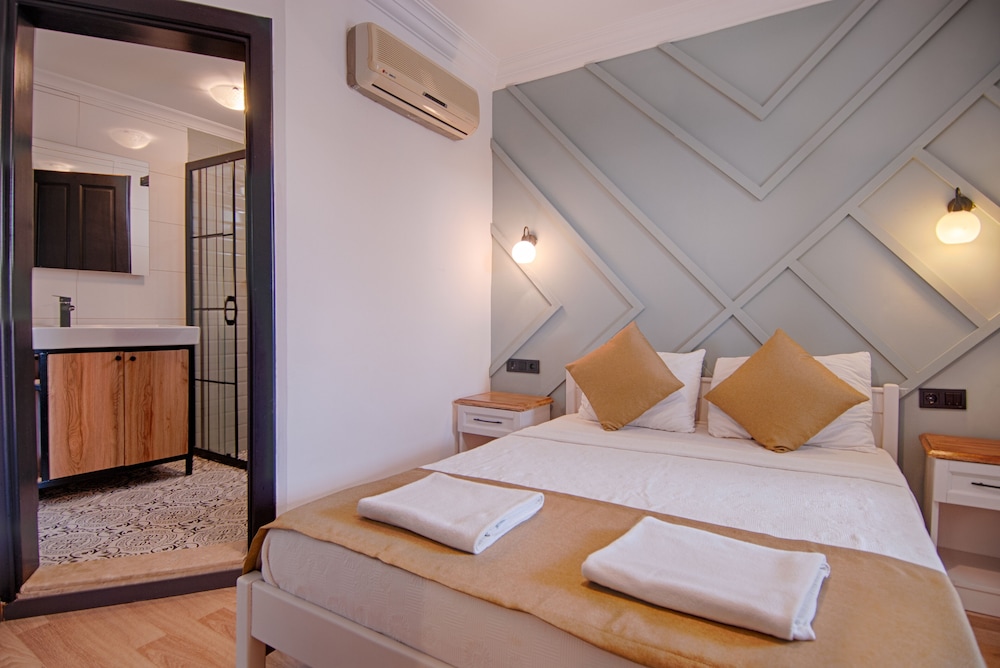 Comfort, Apartment, Murphy Bed, 2 Queen Beds