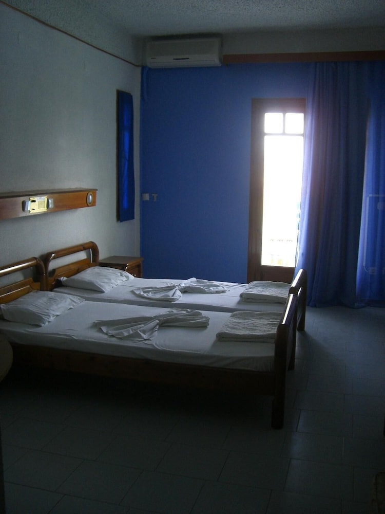 Oceanida Bay Hotel 24/51