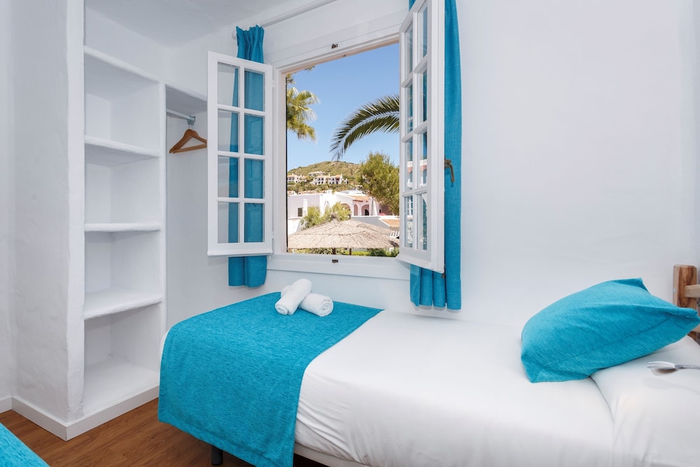 Carema Garden Village 7/26