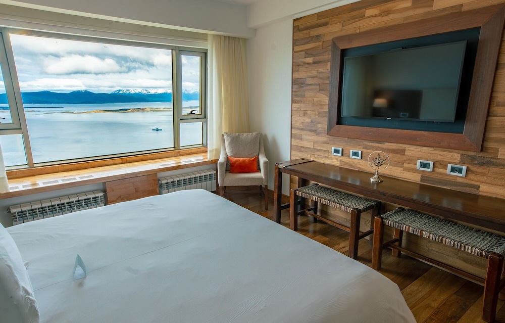 PREMIUM, STUDIO, SUITE, OCEAN VIEW
