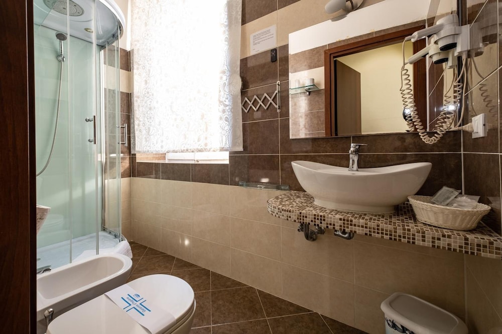 Hotel Moderno 42/50