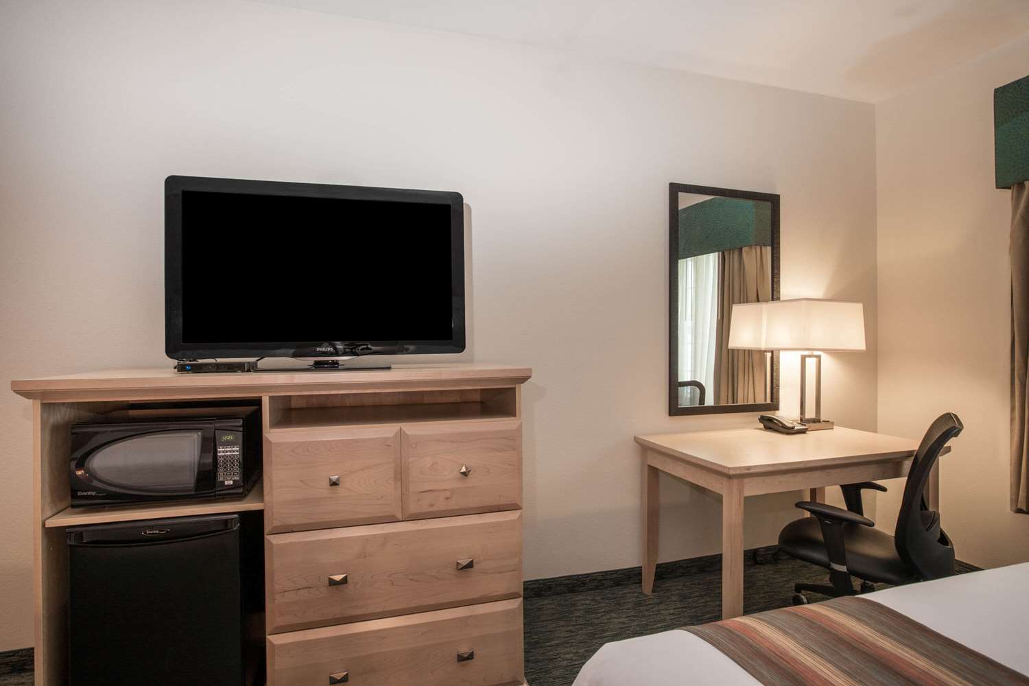 La Quinta Inn & Suites by Wyndham Grand Forks 31/37