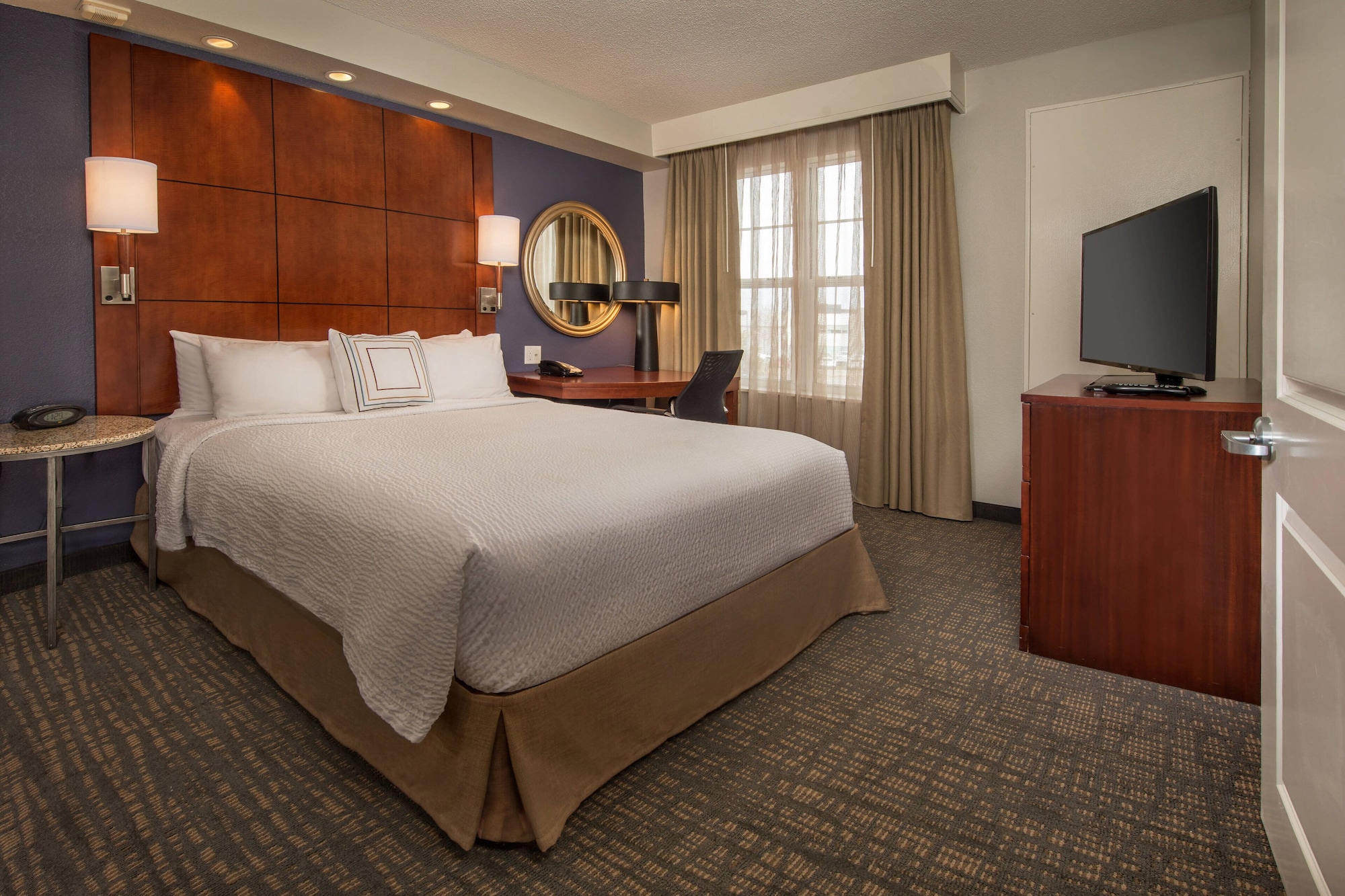 2 Bedrooms, Suite, 2 Double Beds