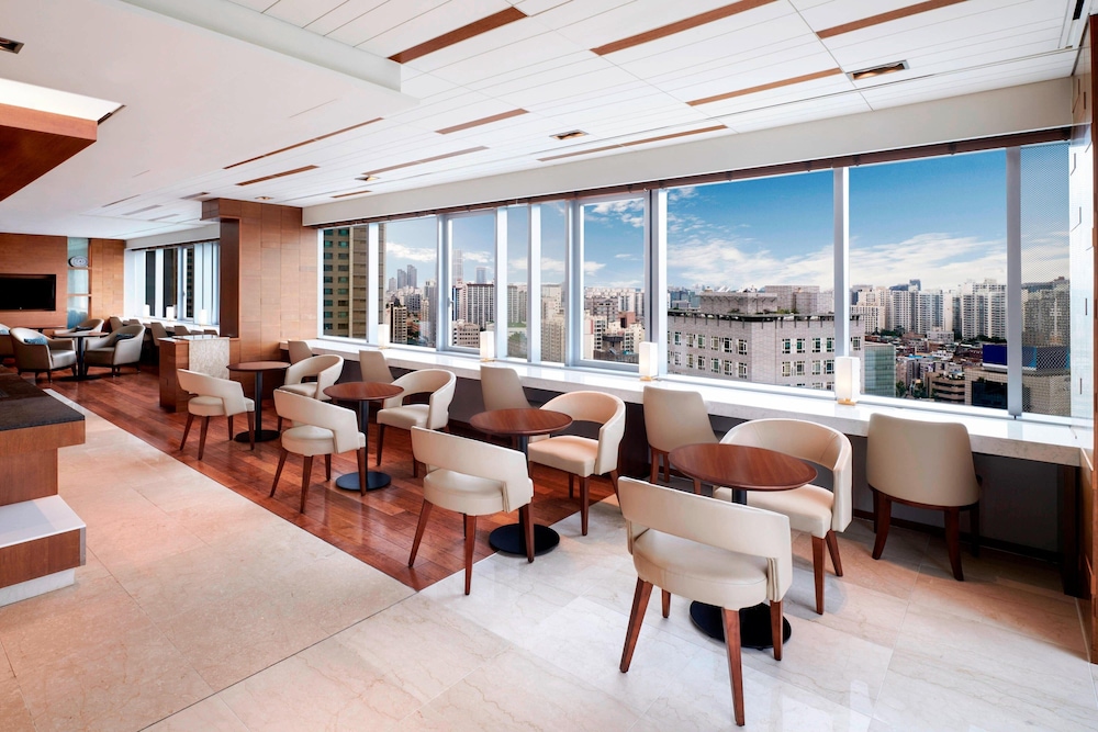 Courtyard By Marriott Seoul Times Square 30/58