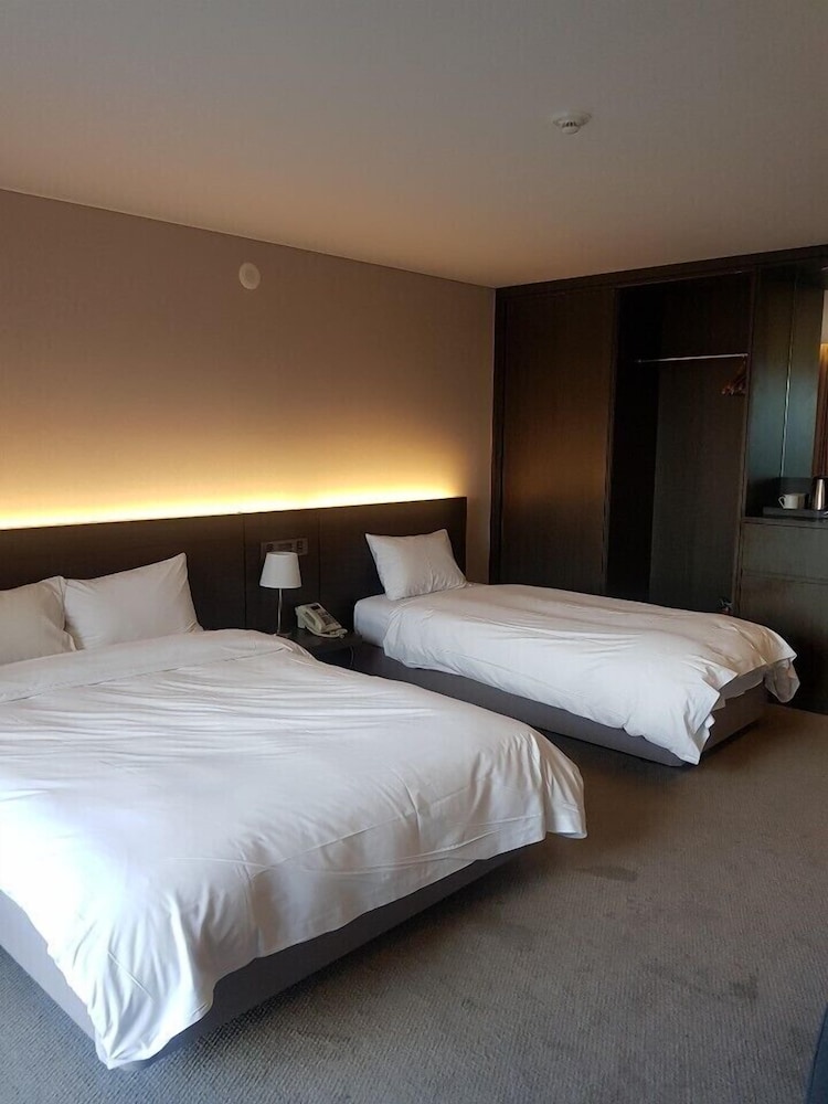 Grandmer Hotel Jeju 20/67
