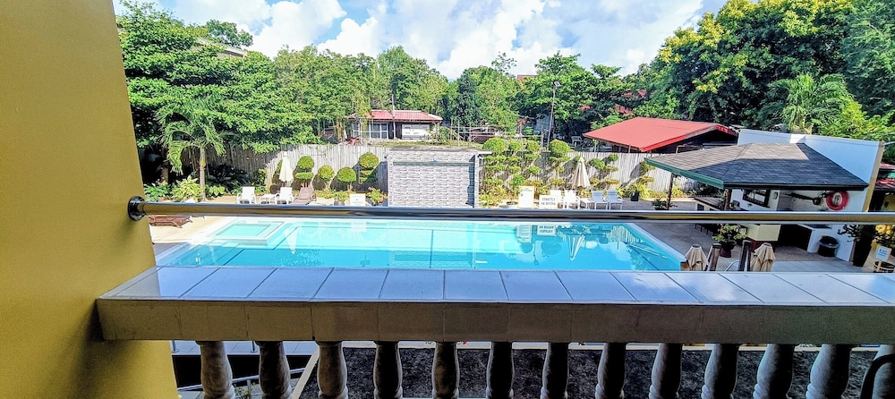 Cherrys Home Too Inland Resort 65/69