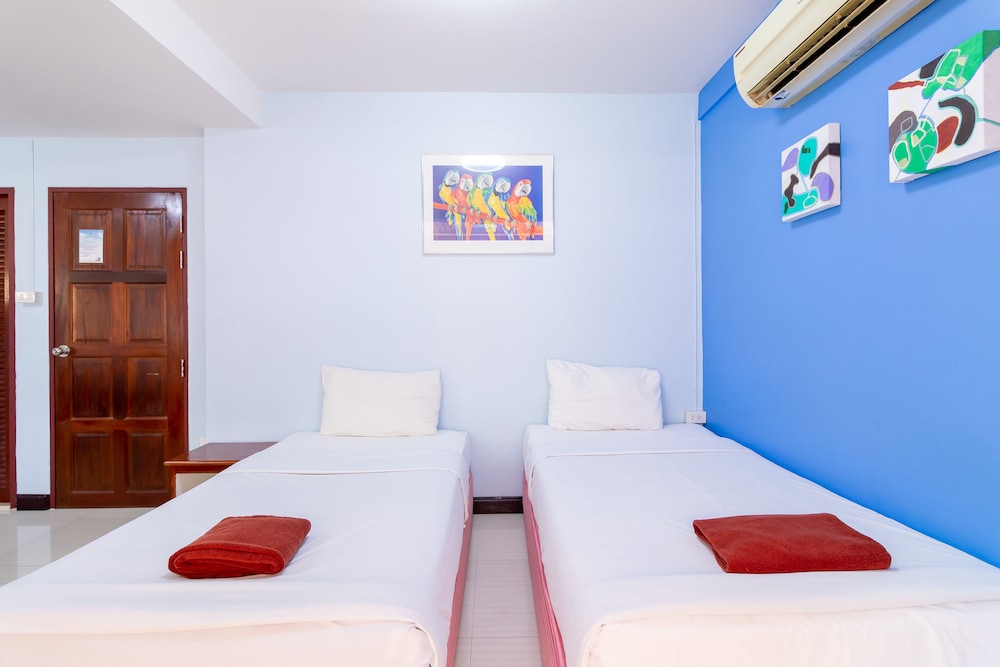 THIPURAI BEACH HOTEL ANNEX 35/67