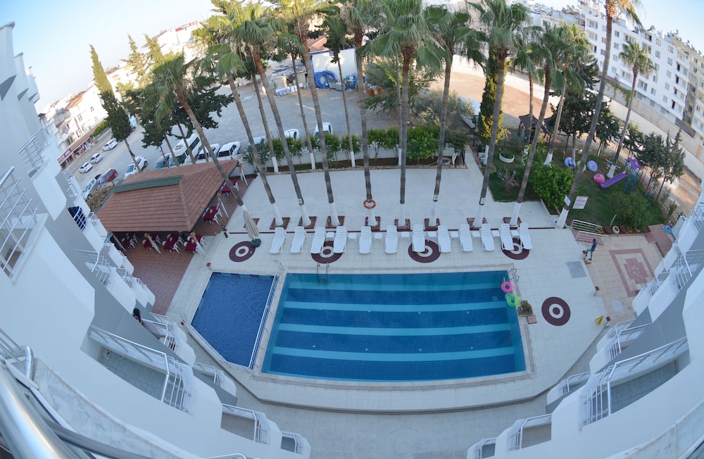 EYLUL HOTEL 3/50