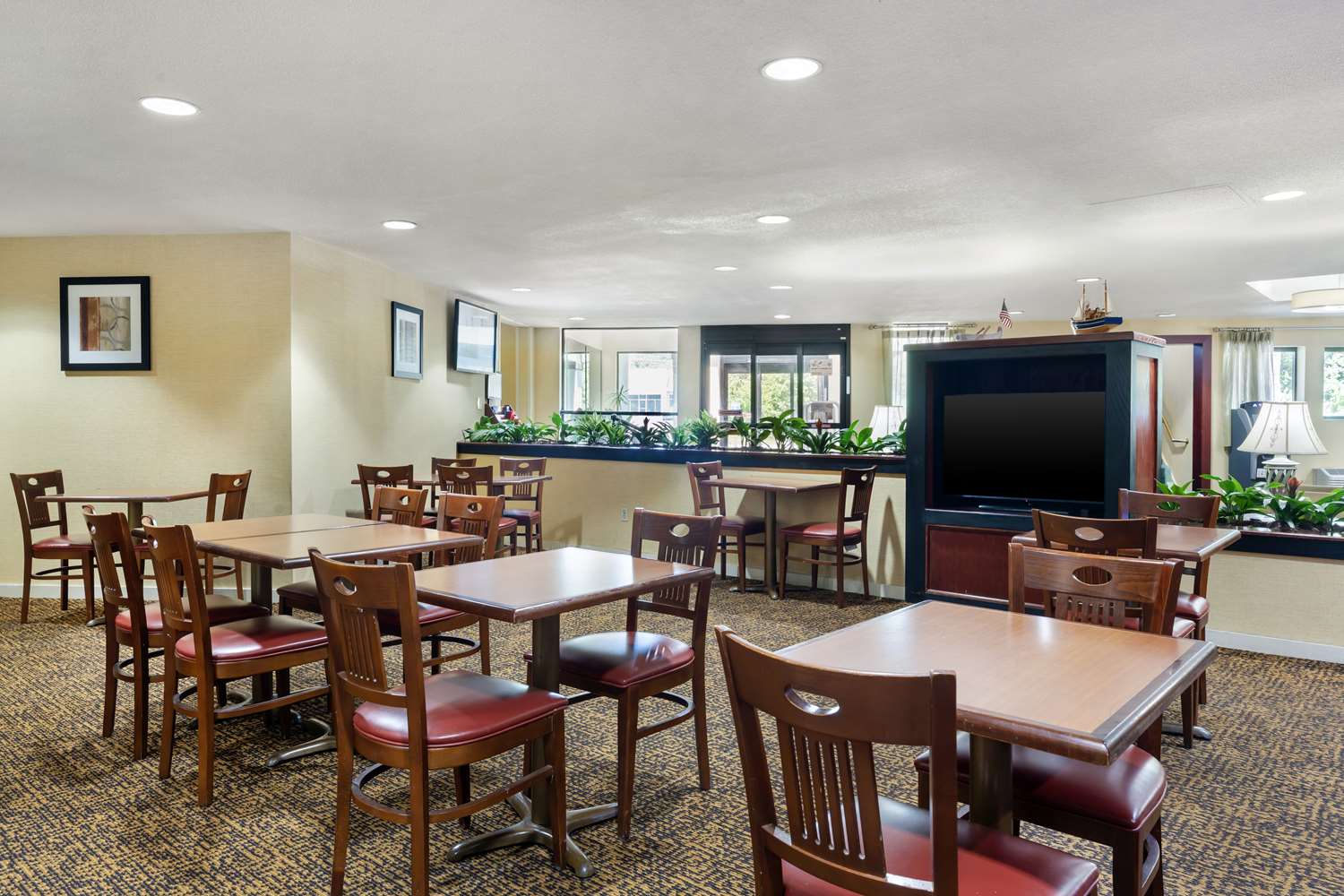 Best Western Rockland 20/25