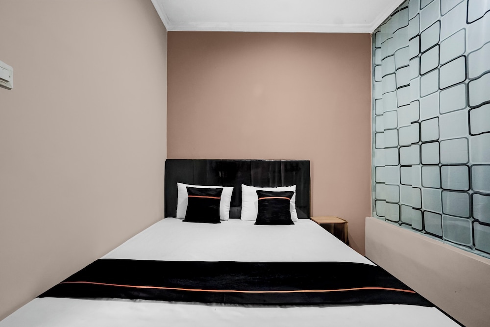 Hotel O near Ciputra World Surabaya formerly Darmo Residence 23/60