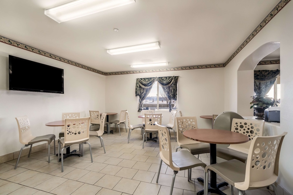 Americas Best Value Inn Green River 21/28