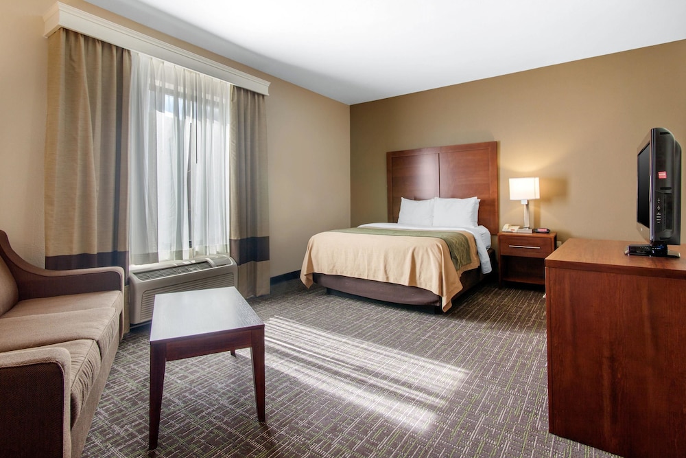 Comfort Inn And Suites Norman 8/34