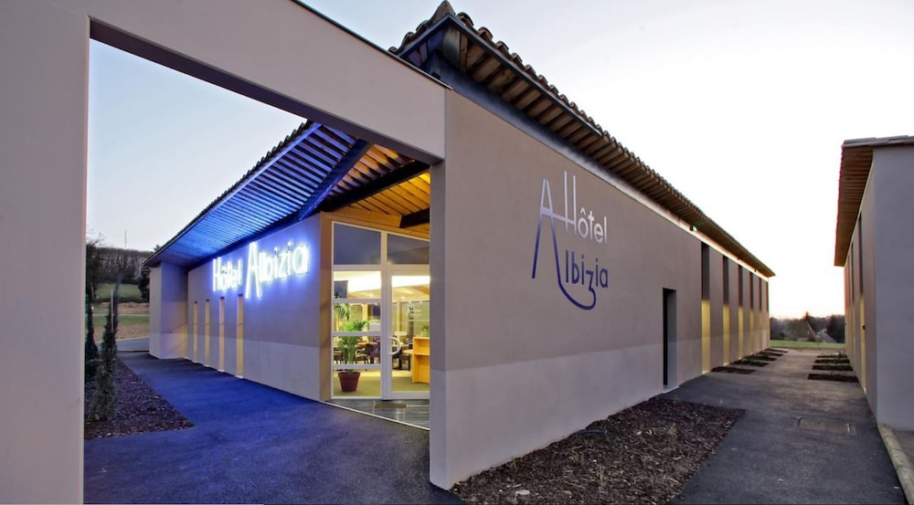 Albizia Hotel 2/31