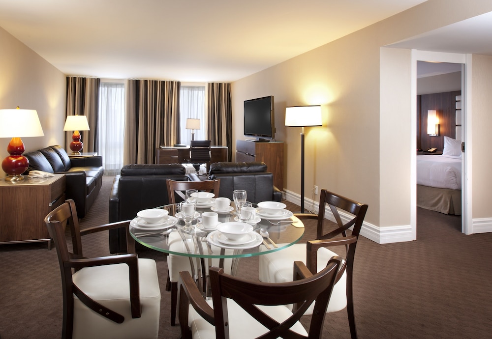 Le Cantlie Suites Hotel 36/56