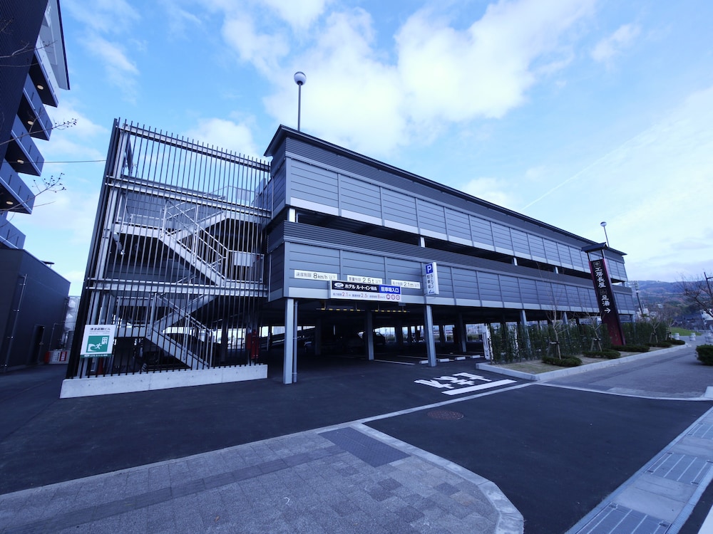 Hotel Route-Inn Wajima 59/65