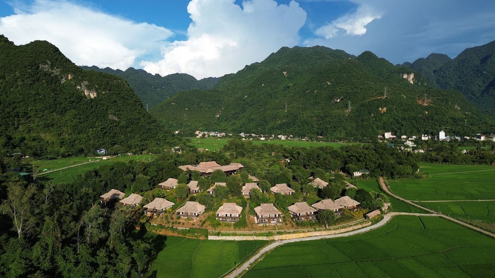 Mai Chau Ecolodge 51/72
