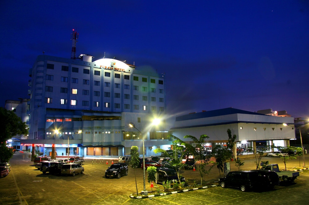 Furaya Hotel 1/37