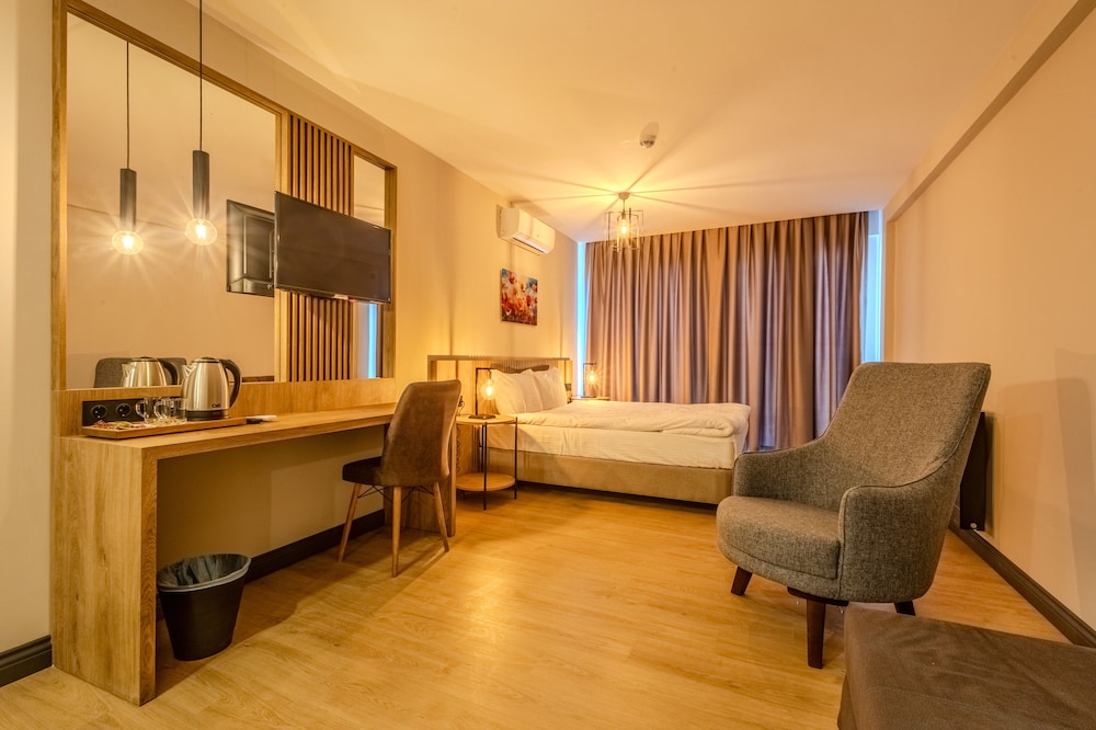 Leliko Suites 18/30