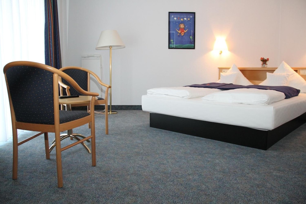 Trip Inn Hotel Zum Riesen 11/50