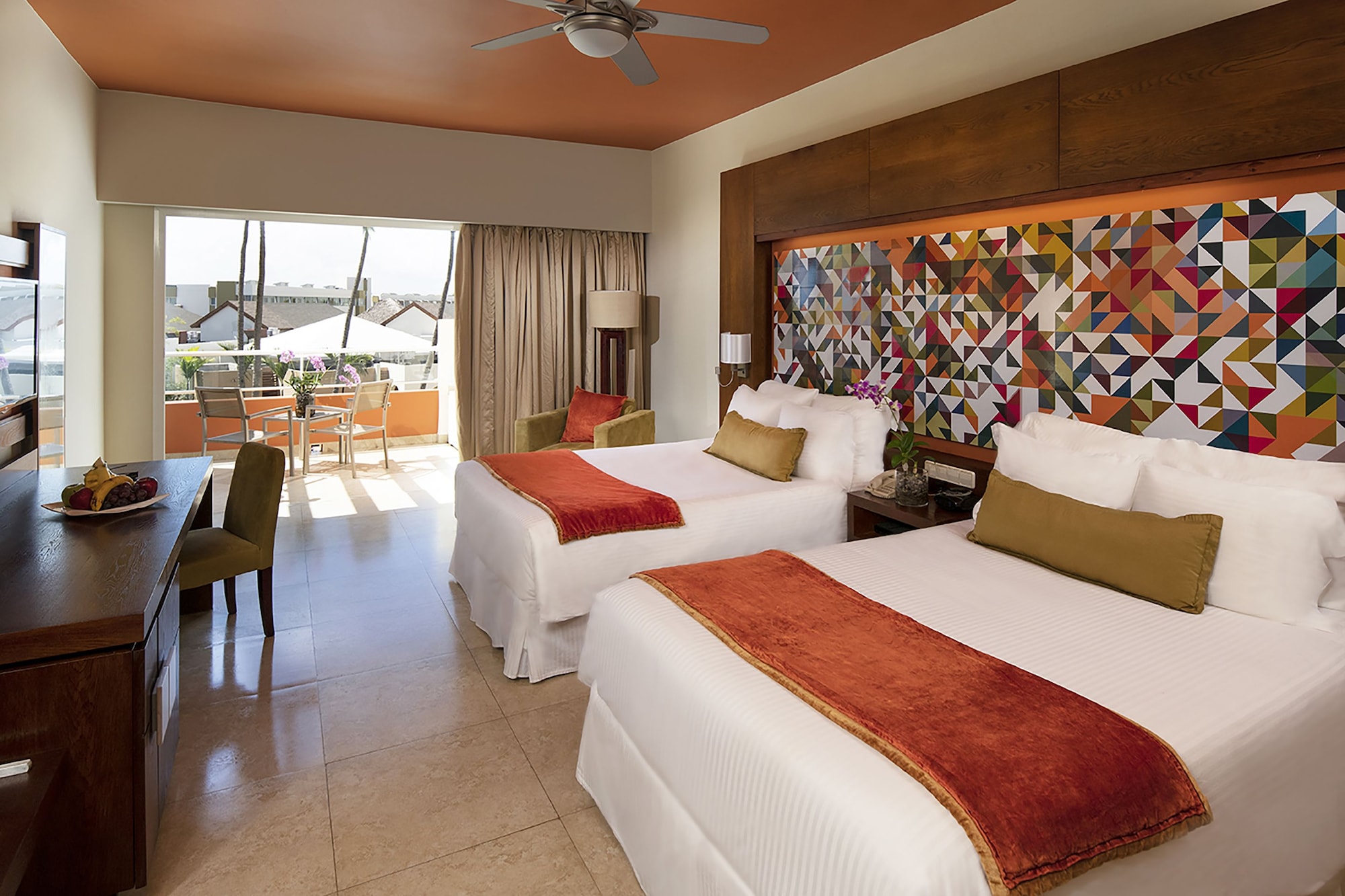 Allure, Junior Suite, 2 Double Beds, Pool View