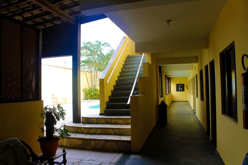 Pousada e Restaurante H Guaruja 35/61