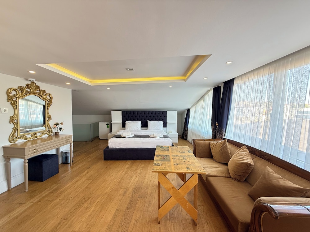Hotel Next2 48/65