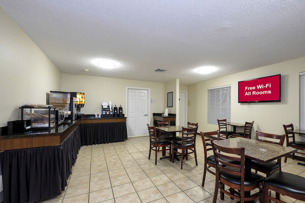 Red Roof Inn Defuniak Springs 36/45