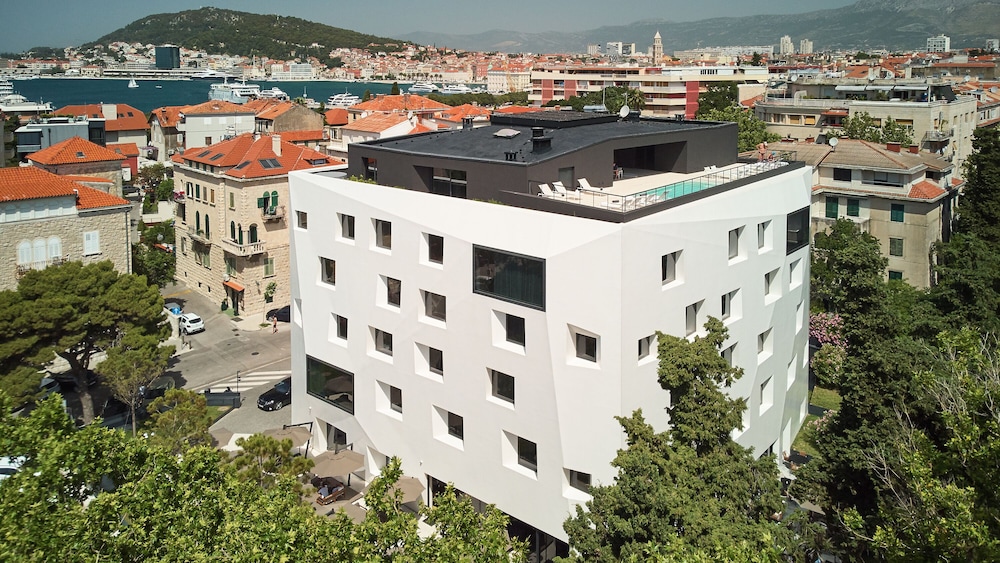 Briig Boutique Hotel 6/72