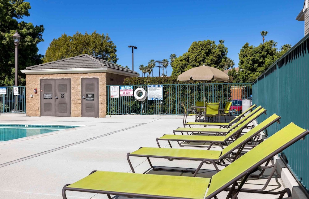 Extended Stay America - San Diego - Carlsbad Village by the Sea 54/58