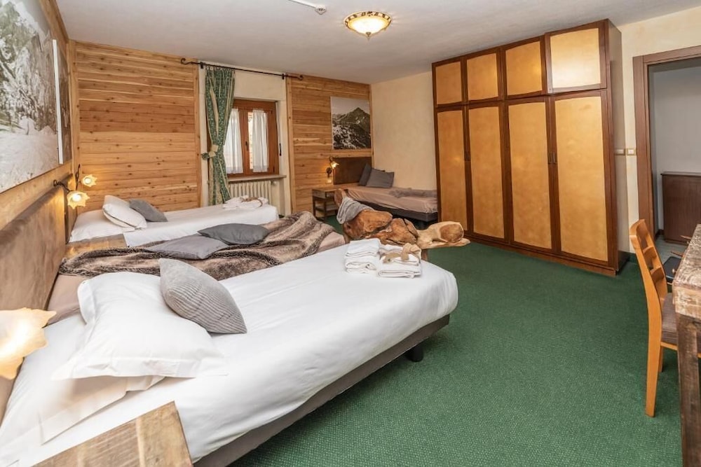 Hotel Gran Baita 6/50