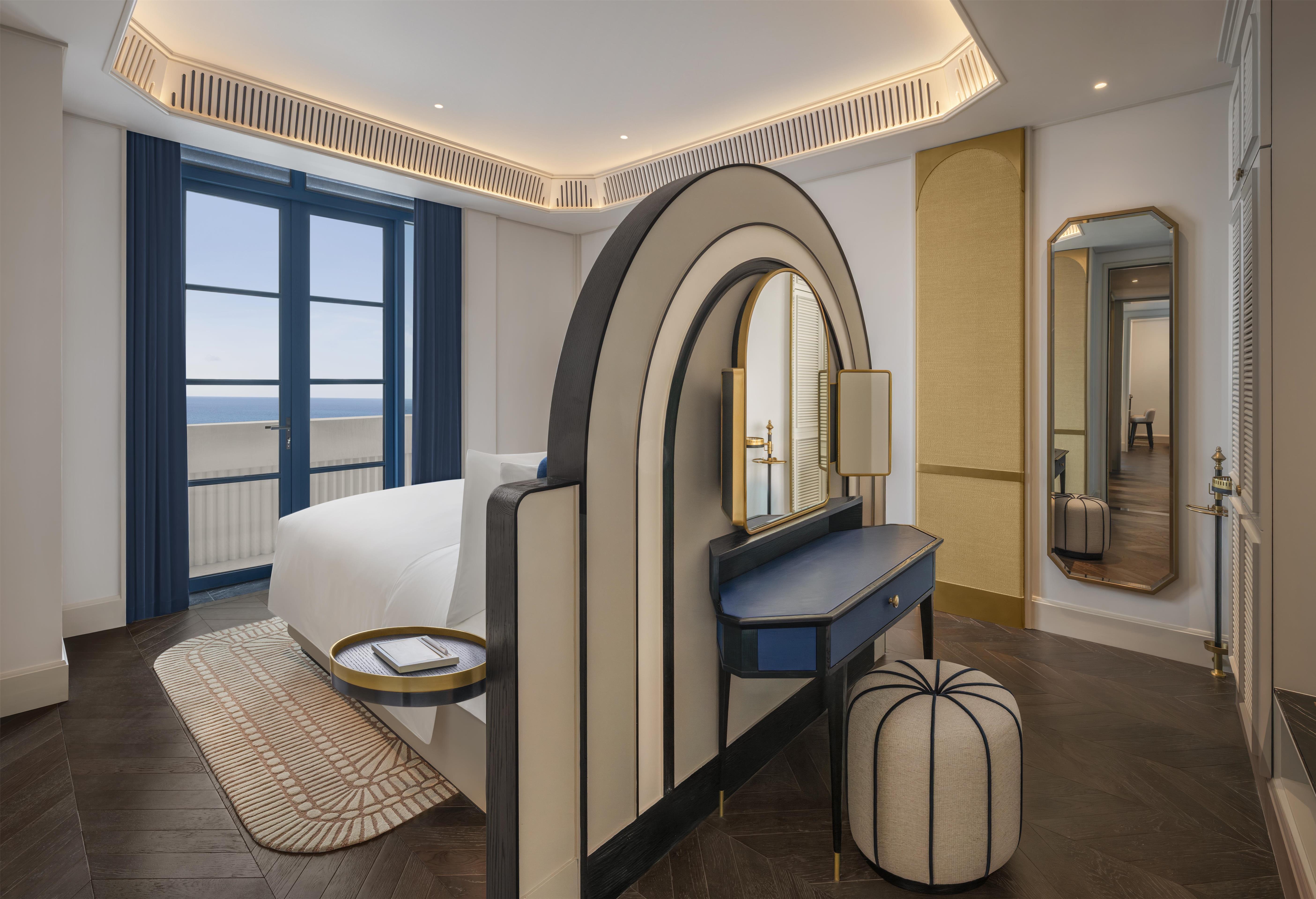 Sorrento, Suite, King Bed, Ocean View