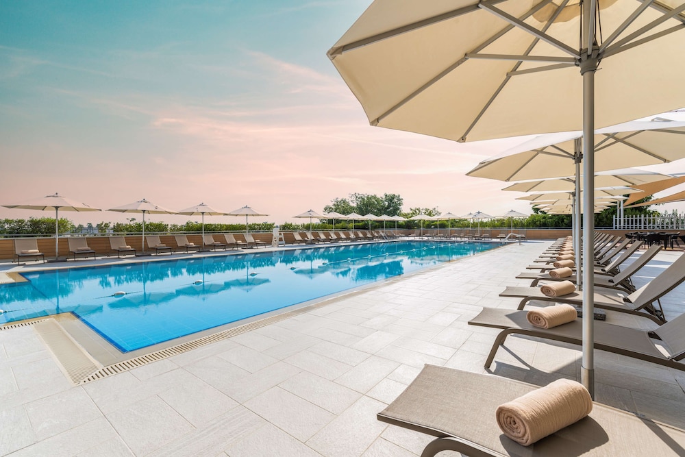 Hyatt Regency Oryx Doha 75/79