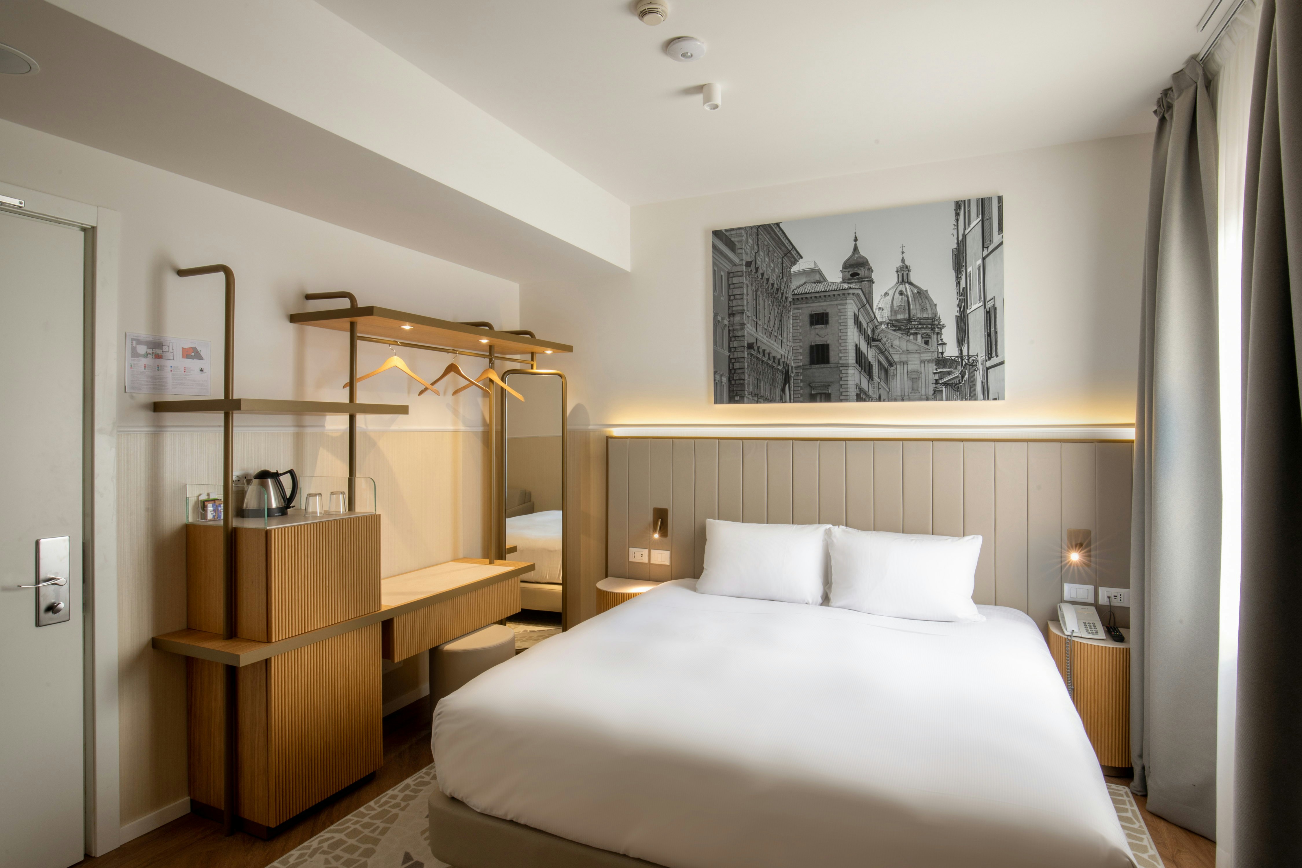 Cosmopolita Rome Colosseum, Tapestry Collection by Hilton 14/58