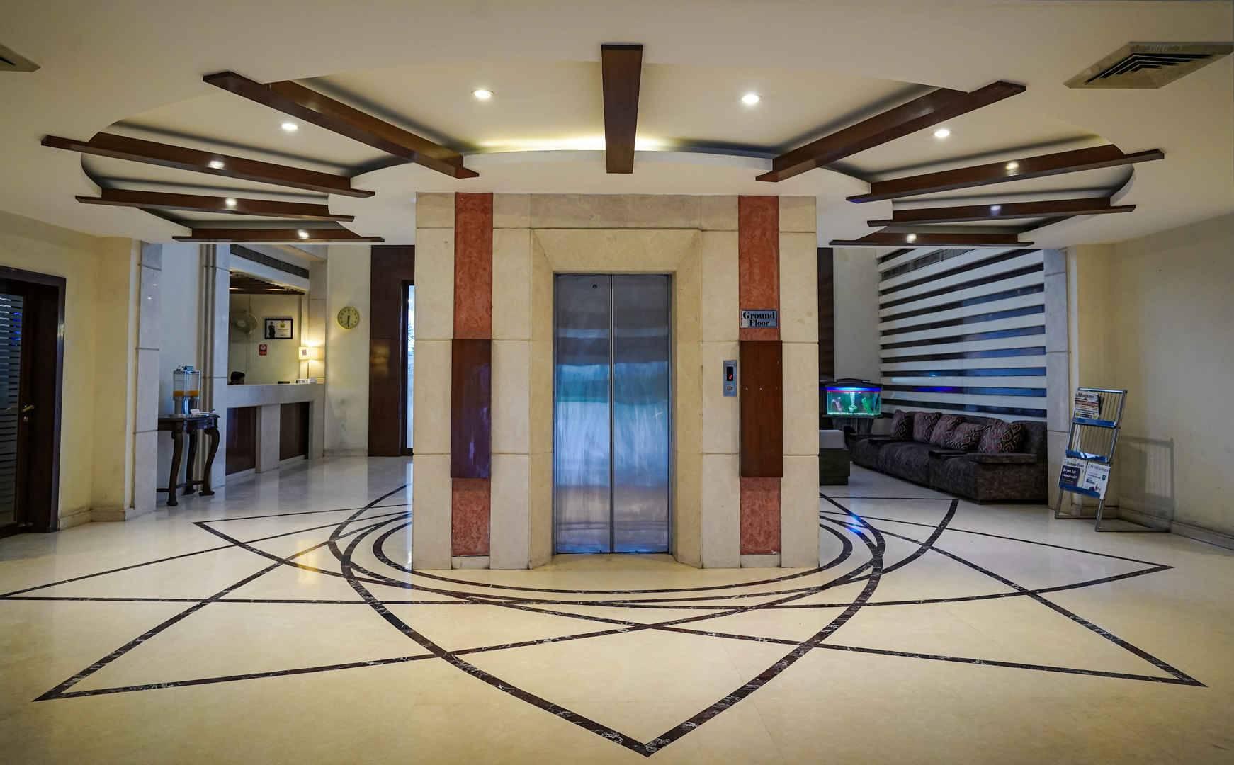 Hotel Sobti Continental 9/29