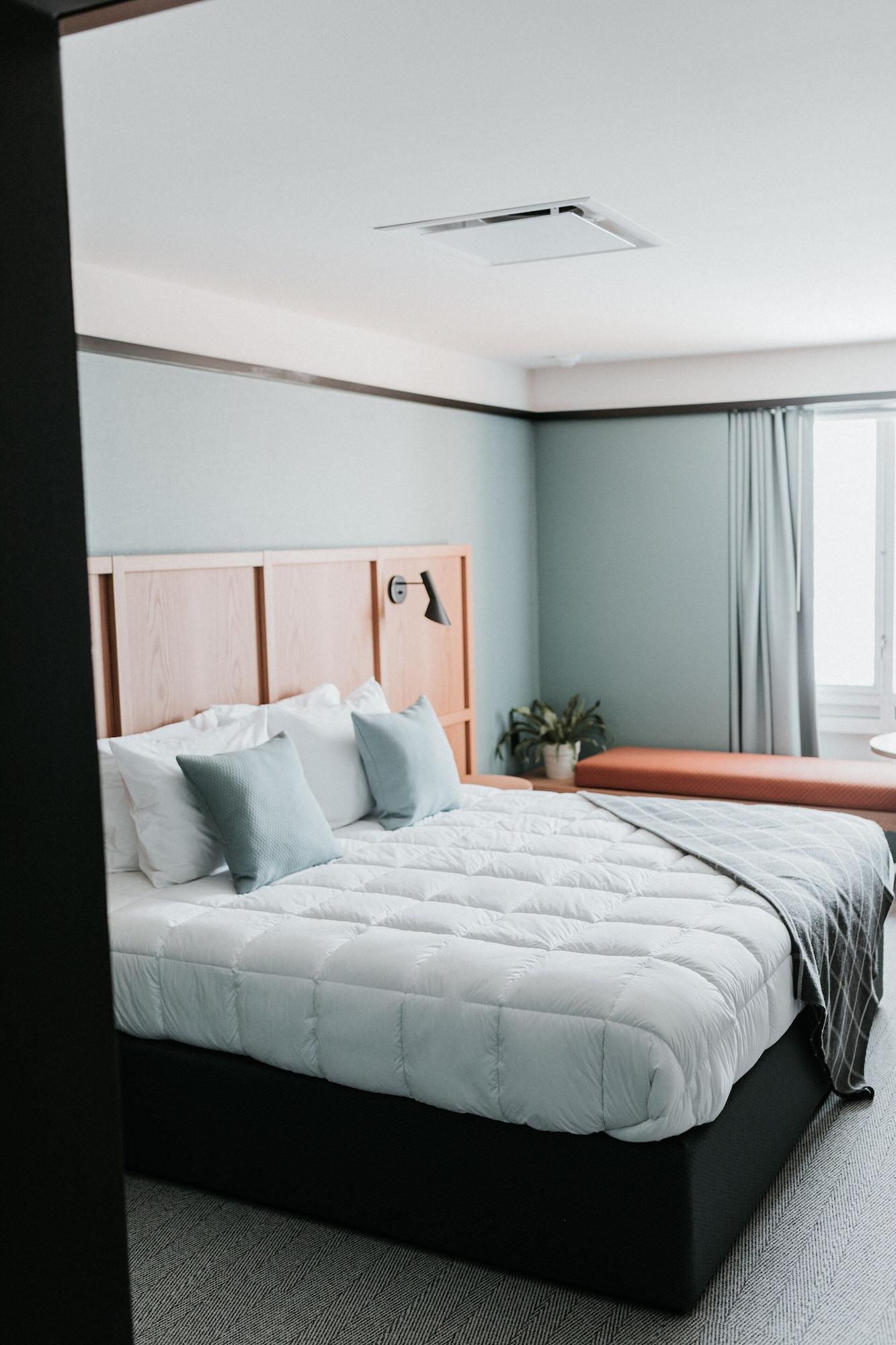 Standard, King Bed, Accessible