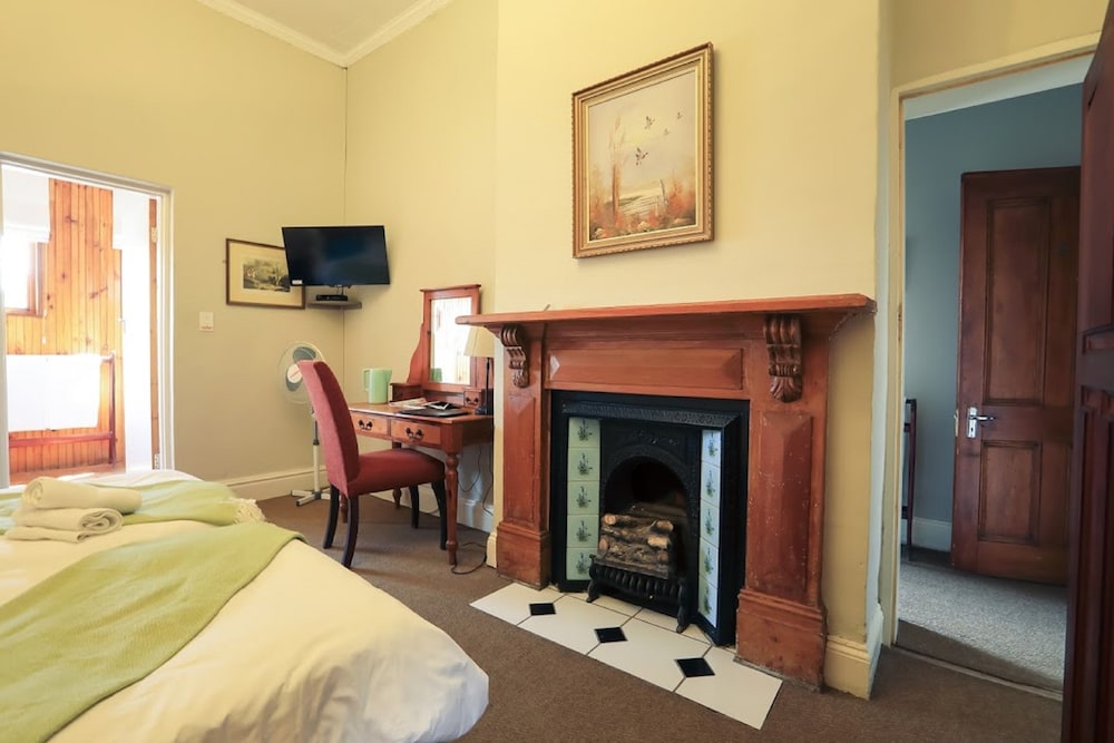 Nottingham Road Hotel 12/50
