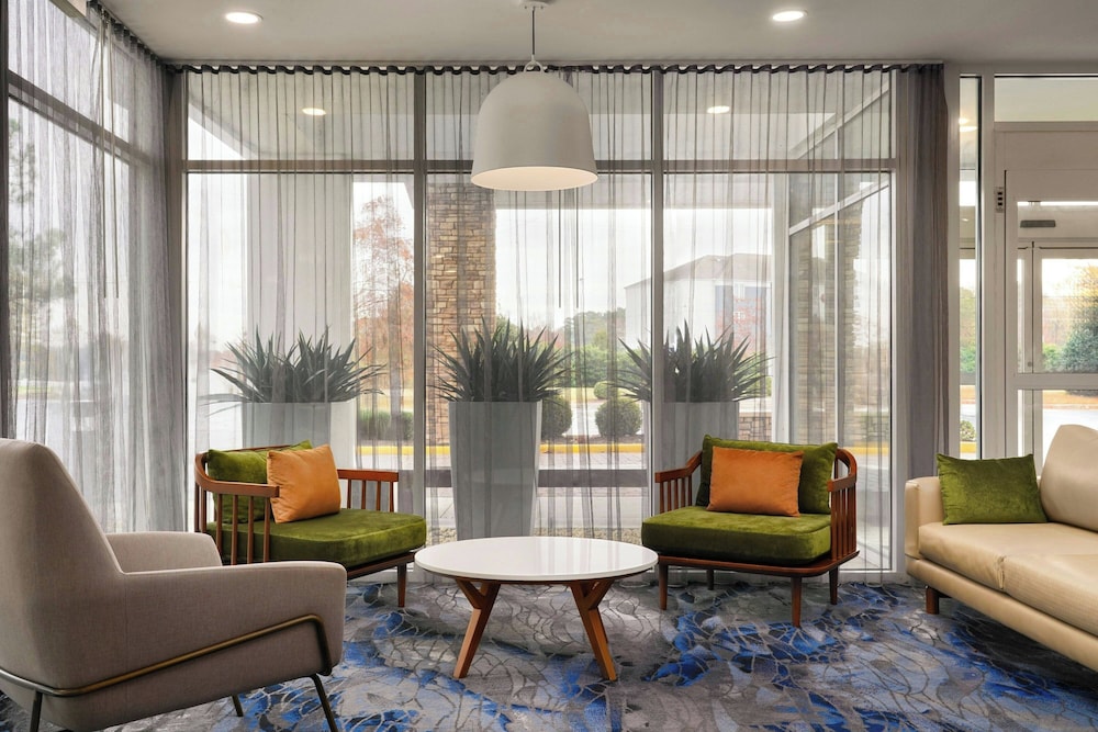 Fairfield Inn Suites By Marriott Chesapeake Suffolk 32/52