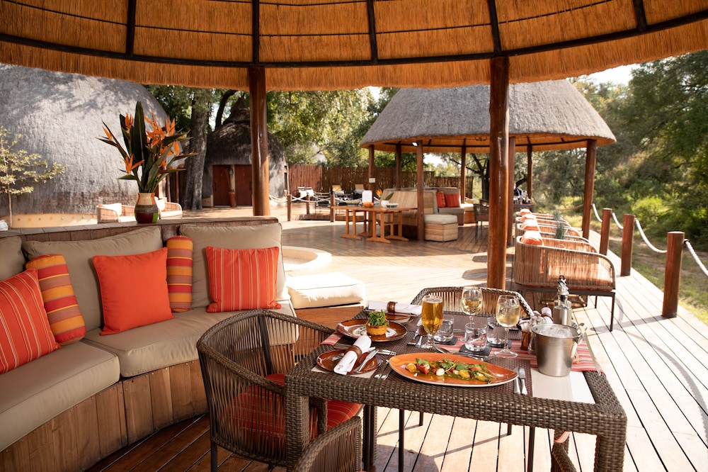 Hoyo-Hoyo Tsonga Lodge 52/68