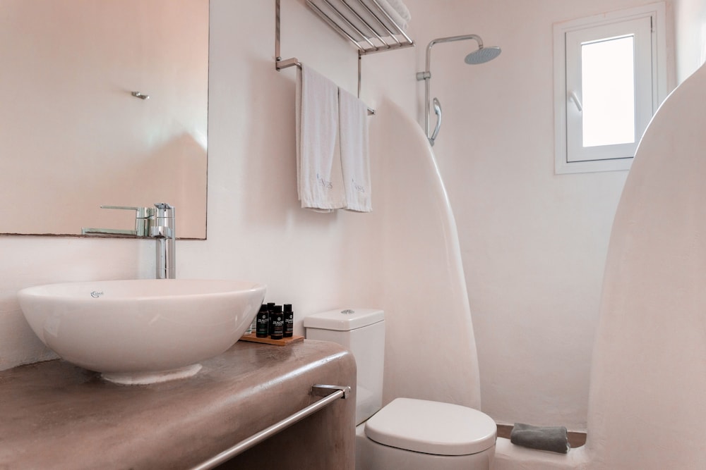 Senses Luxury Villas & Suites 71/76