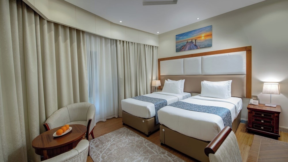 Vendome Plaza Hotel 35/62