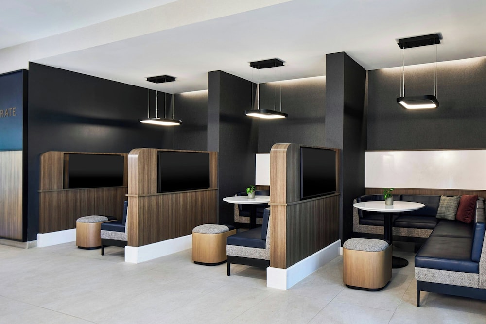 Courtyard by Marriott Birmingham Grandview 27/40